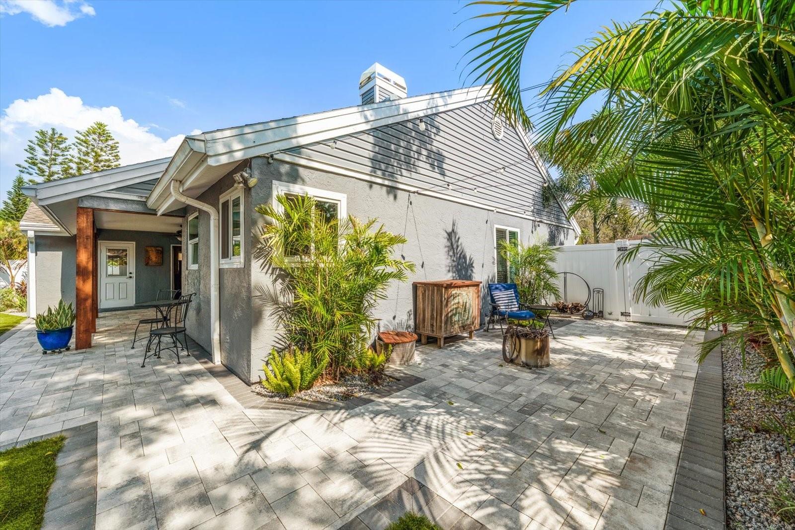 Image 44 of 52 For 2929 Longbrooke Way