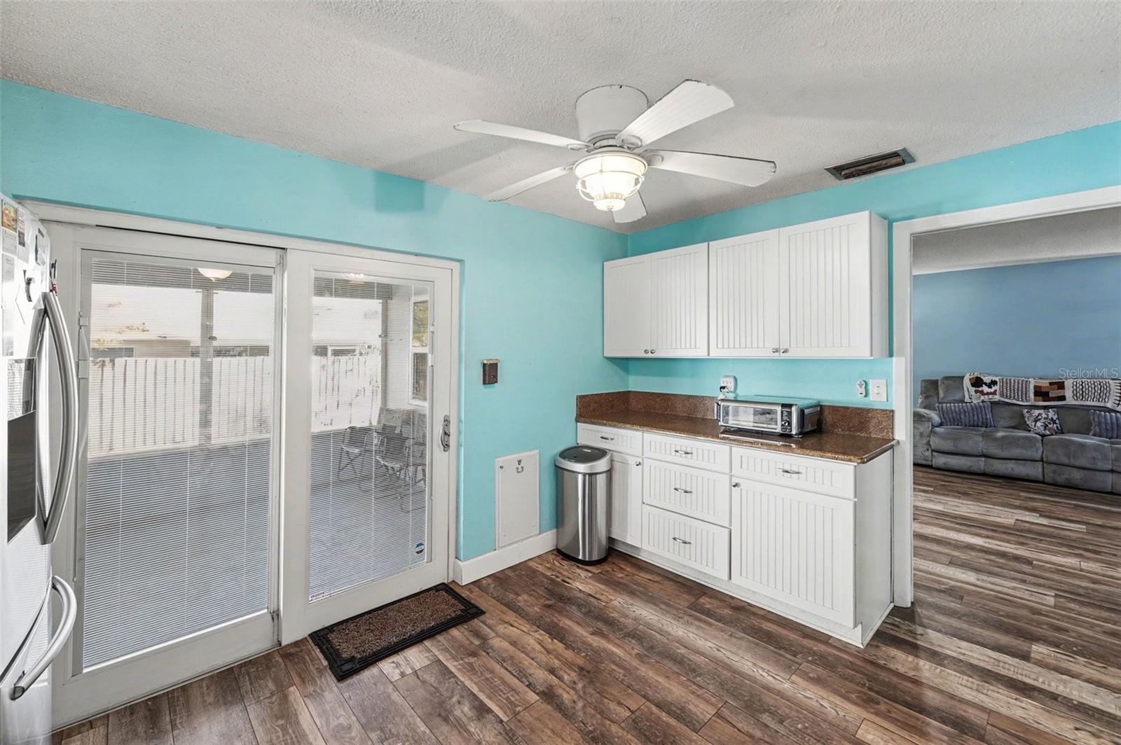 Image 3 of 33 For 2561 Blackwood Circle