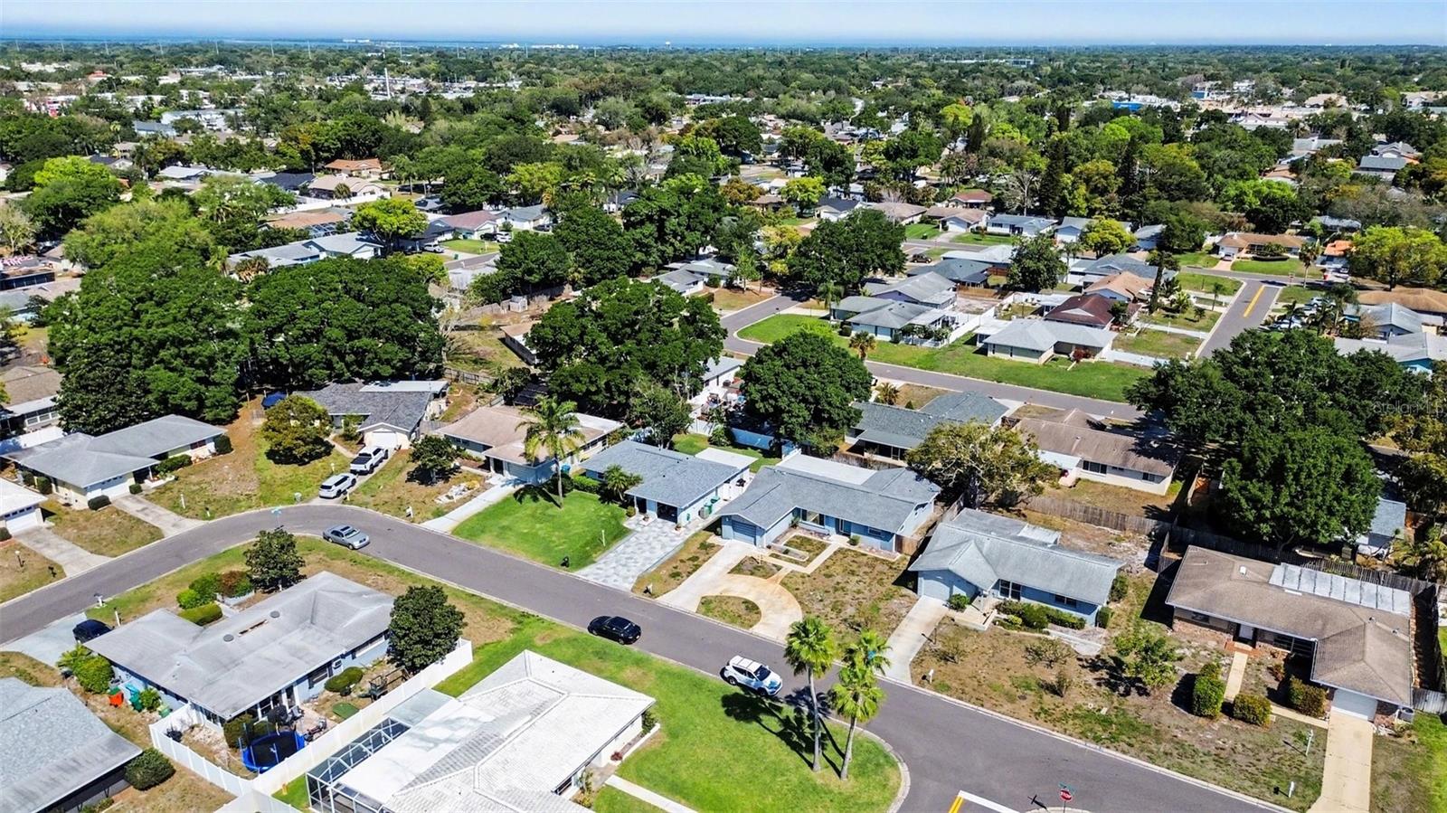 Image 30 of 33 For 2561 Blackwood Circle