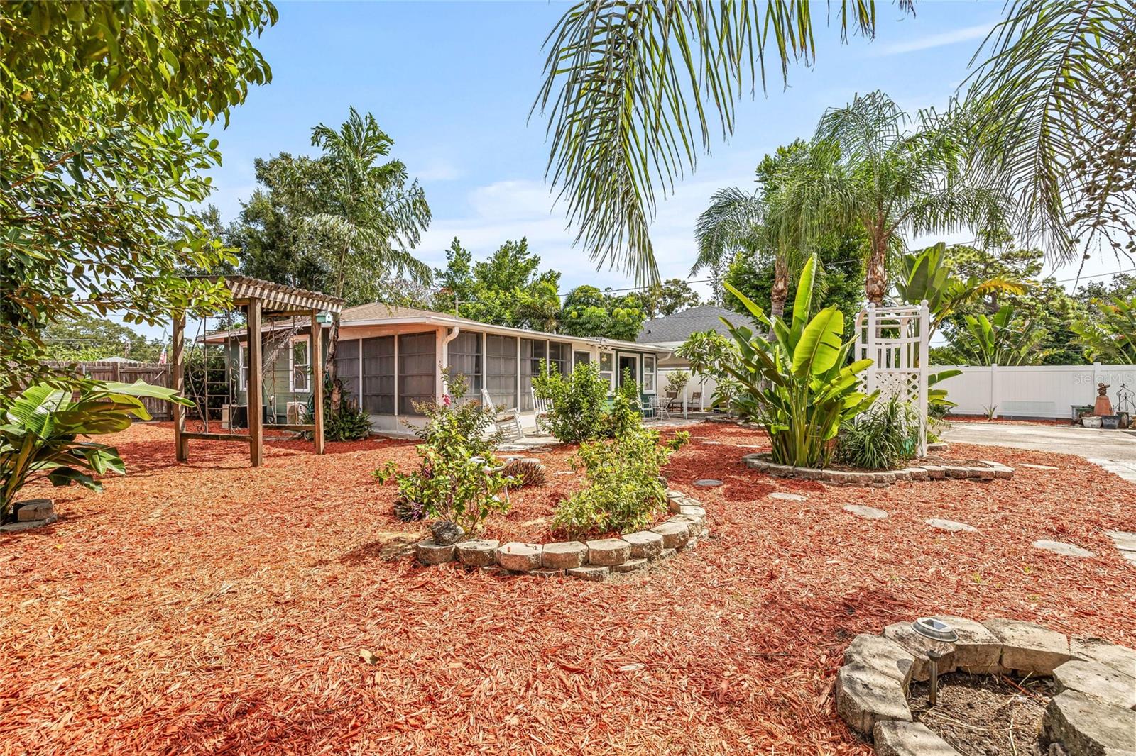 Image 25 of 39 For 7328 9th Avenue N