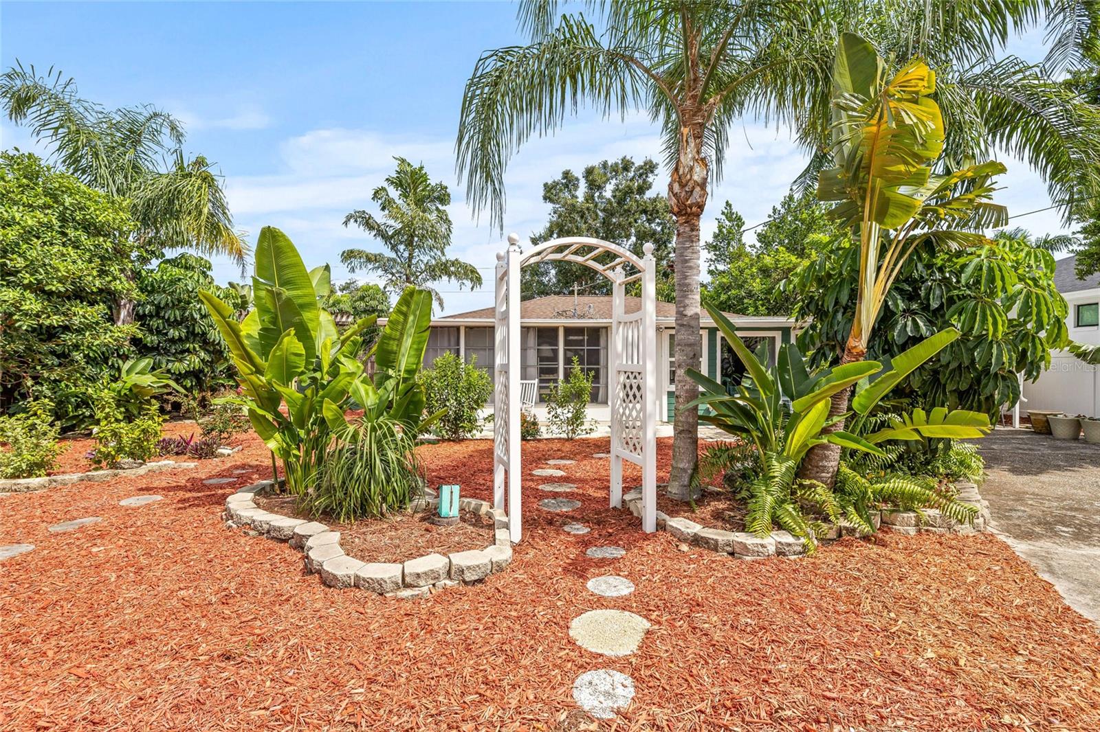 Image 26 of 39 For 7328 9th Avenue N