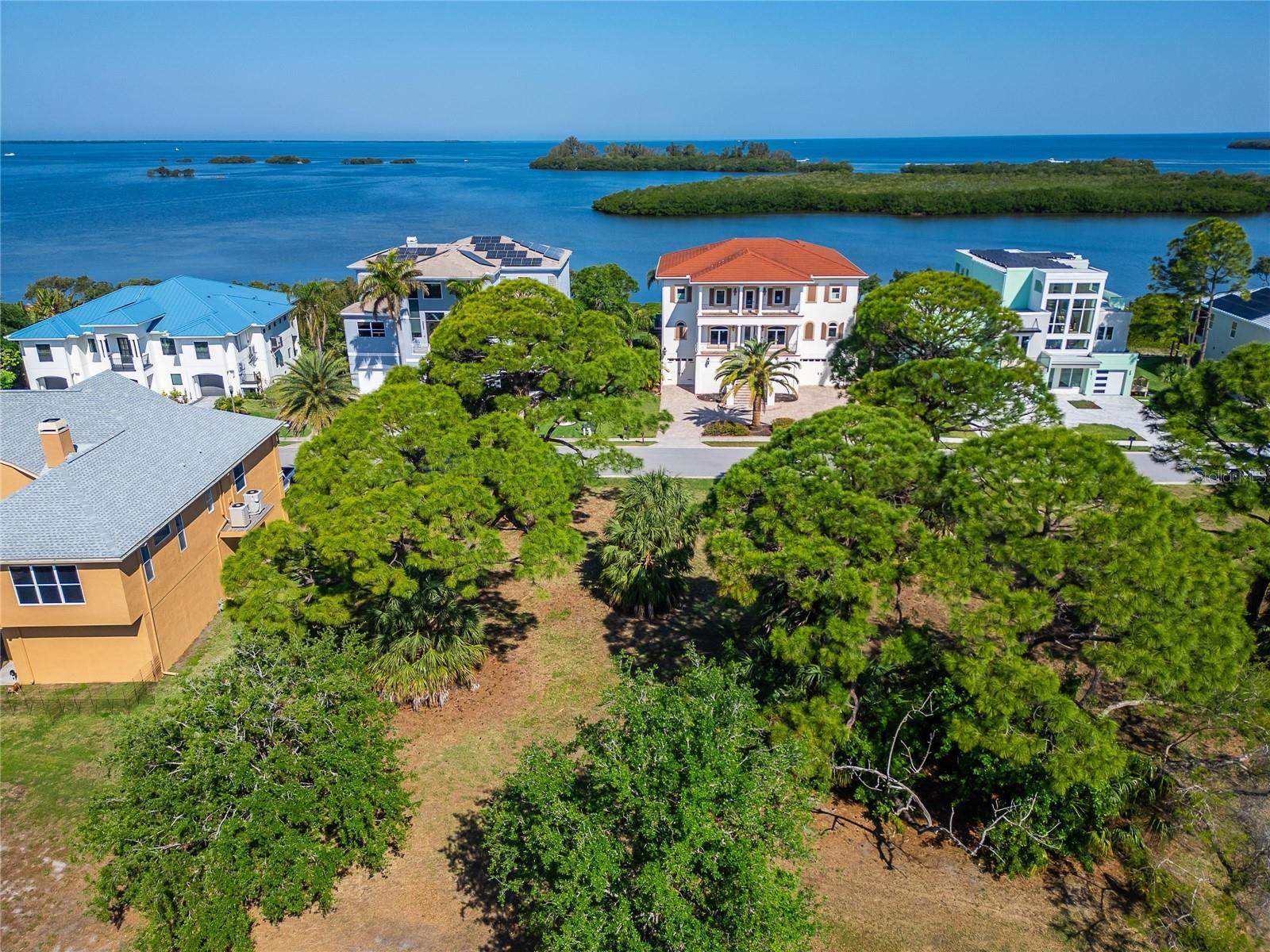 Image 16 of 25 For Harbour Watch Circle