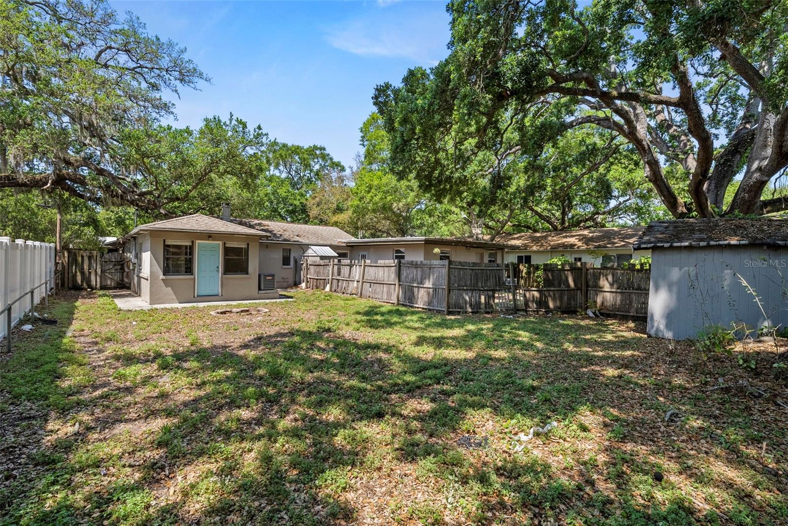 Image 27 of 36 For 1193 & 1195 Bass Boulevard