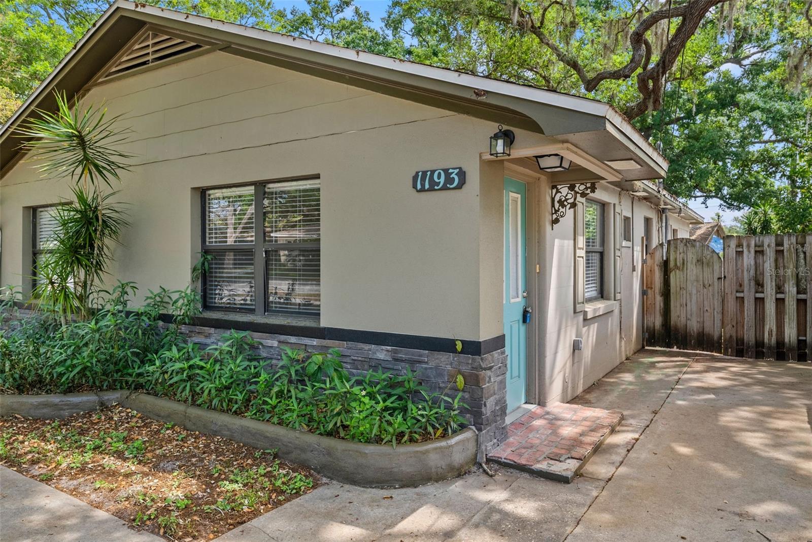 Image 36 of 36 For 1193 & 1195 Bass Boulevard