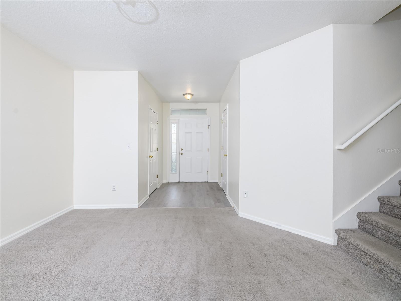 Image 4 of 33 For 9619 Carlsdale Drive