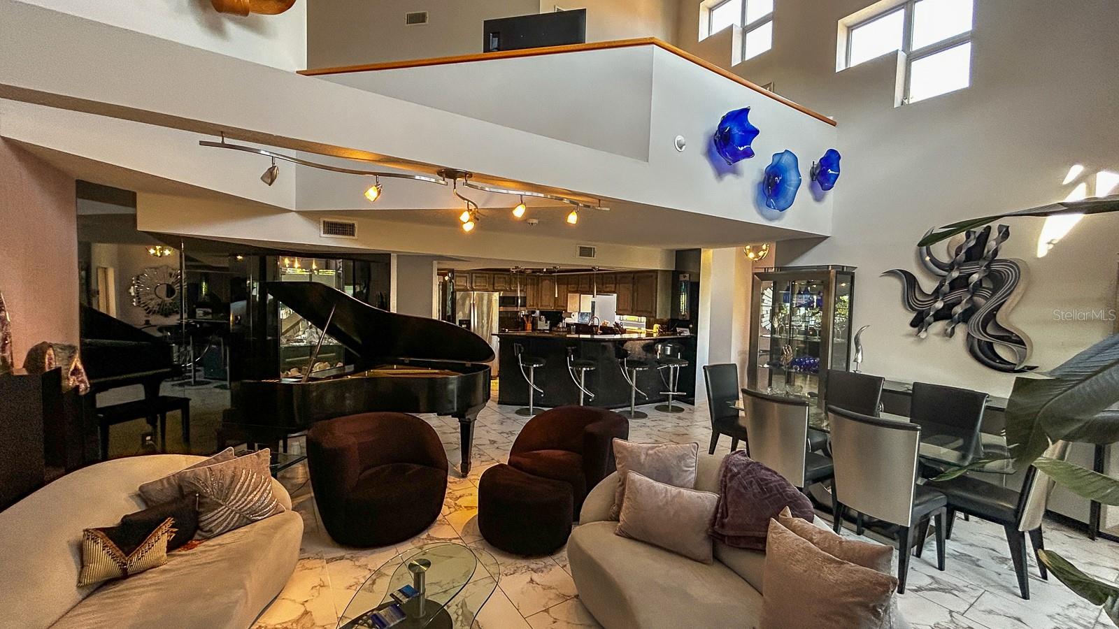 Image 14 of 59 For 1635 Royal Palm Drive S A