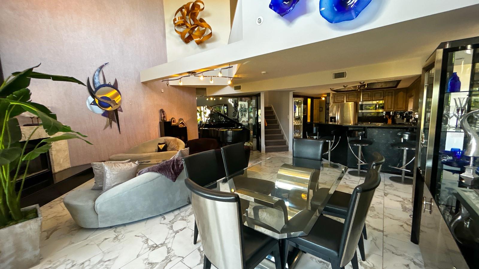 Image 17 of 59 For 1635 Royal Palm Drive S A