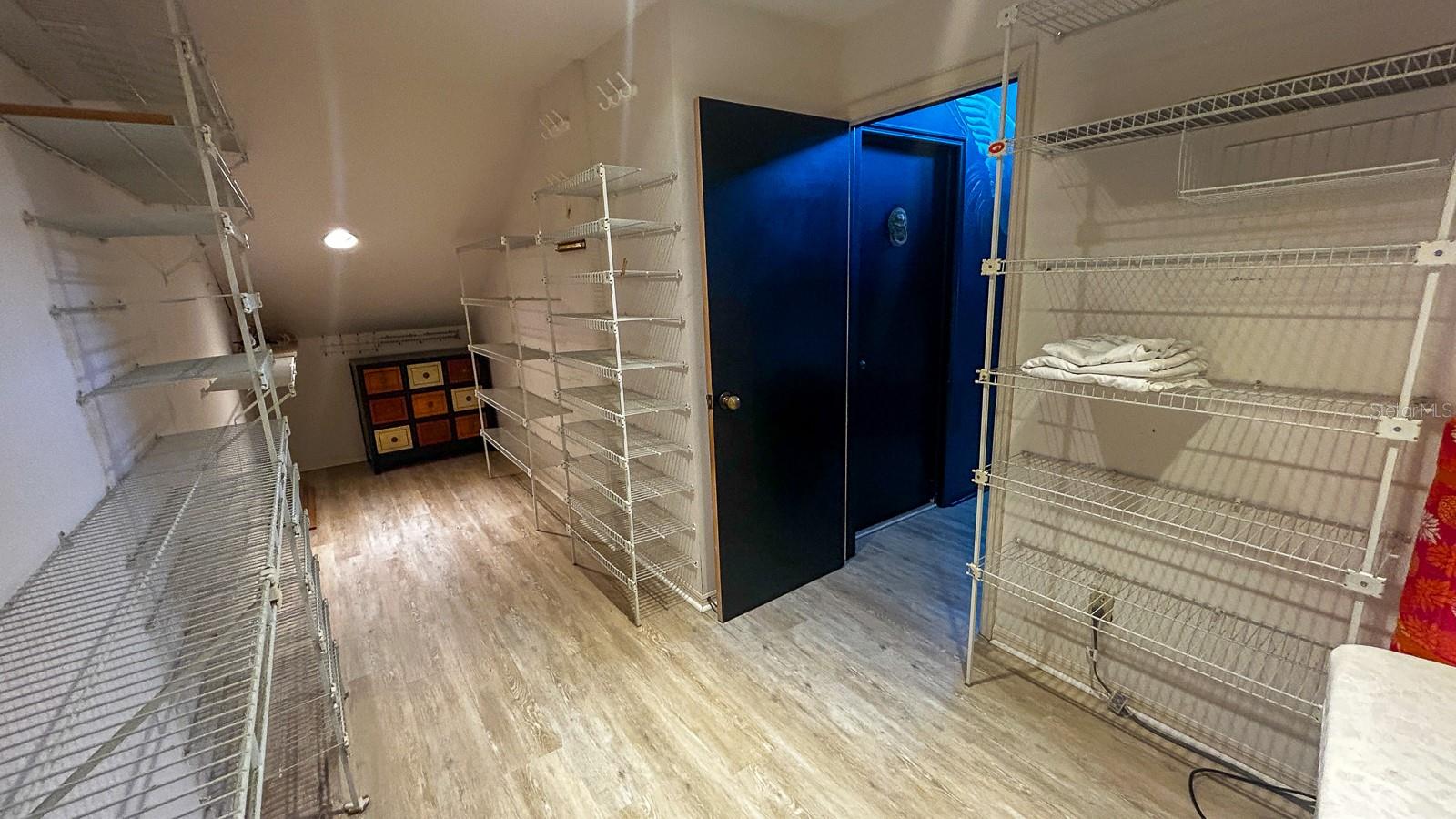 Image 27 of 59 For 1635 Royal Palm Drive S A