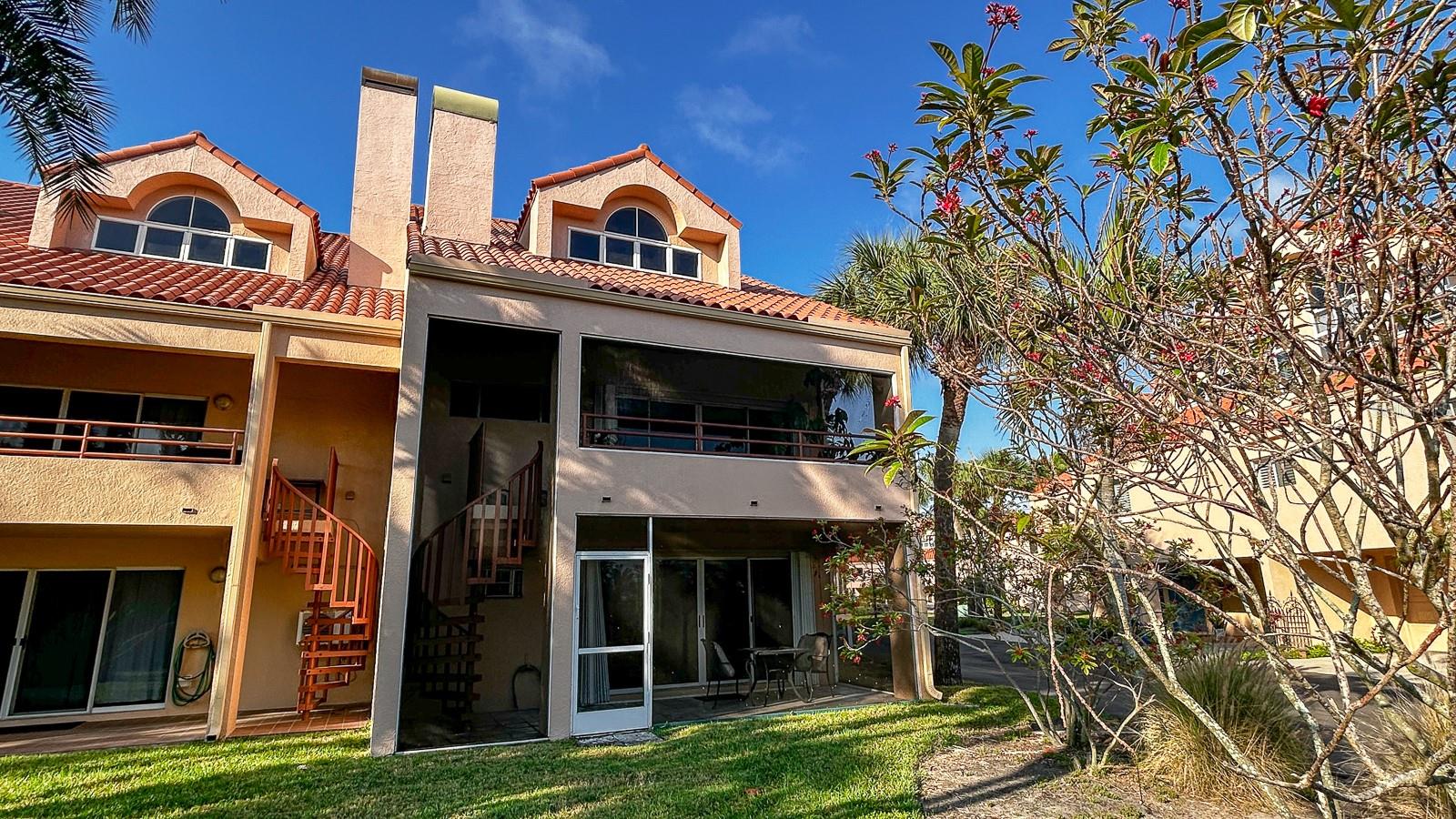 Image 4 of 59 For 1635 Royal Palm Drive S A