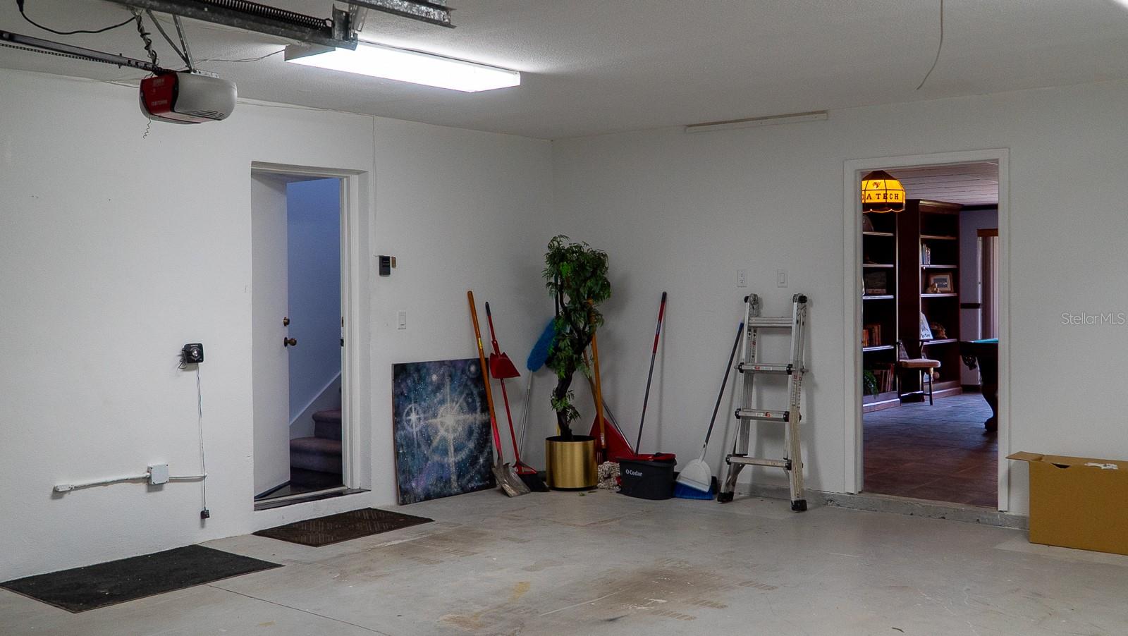 Image 52 of 59 For 1635 Royal Palm Drive S A