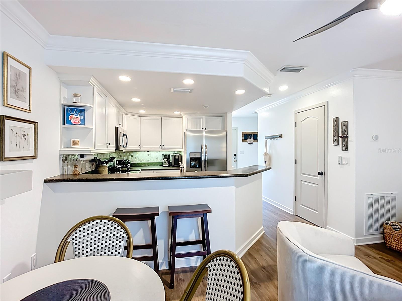 Image 10 of 51 For 3100 Gulf Drive 2