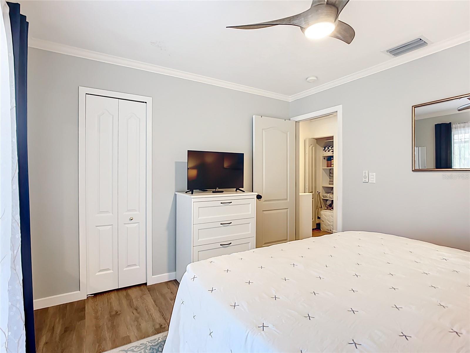 Image 15 of 51 For 3100 Gulf Drive 2