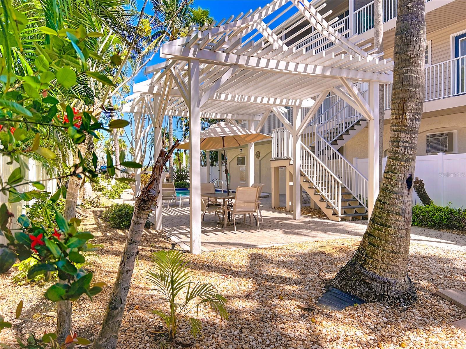 Image 35 of 51 For 3100 Gulf Drive 2