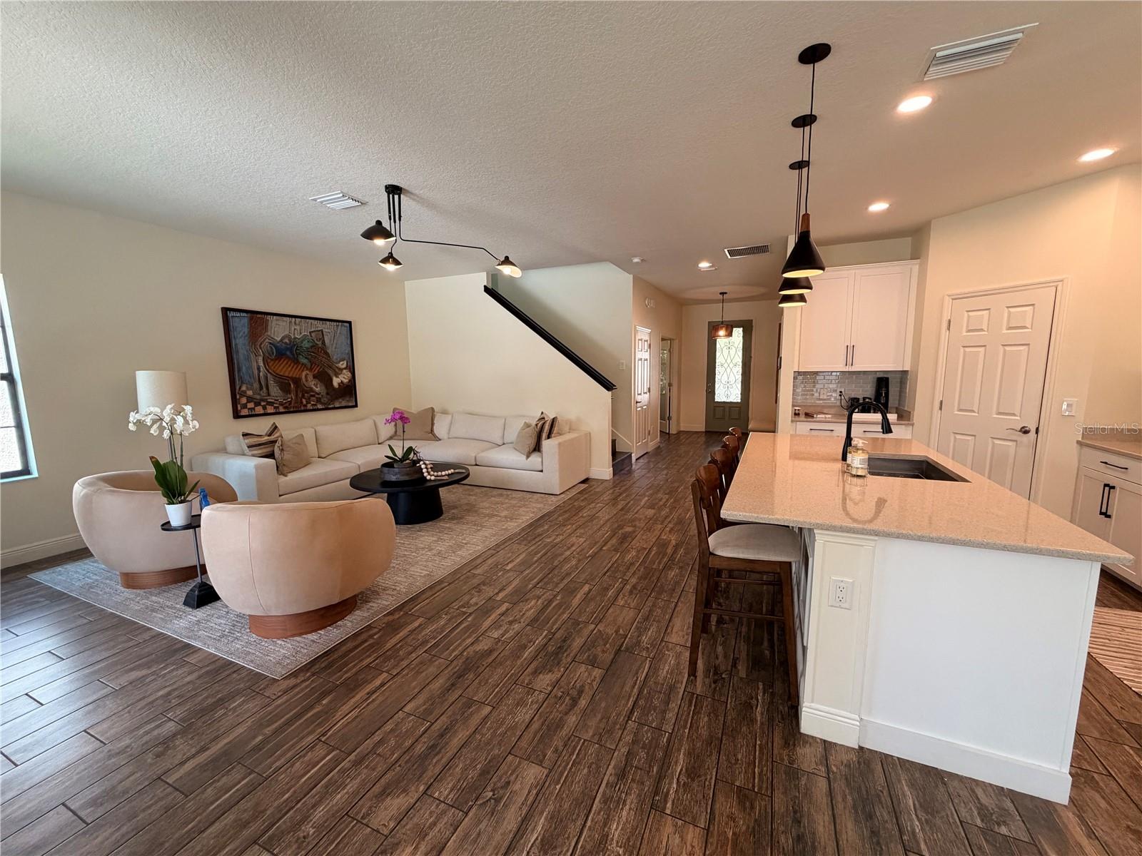 Image 10 of 55 For 12798 Munro Lane