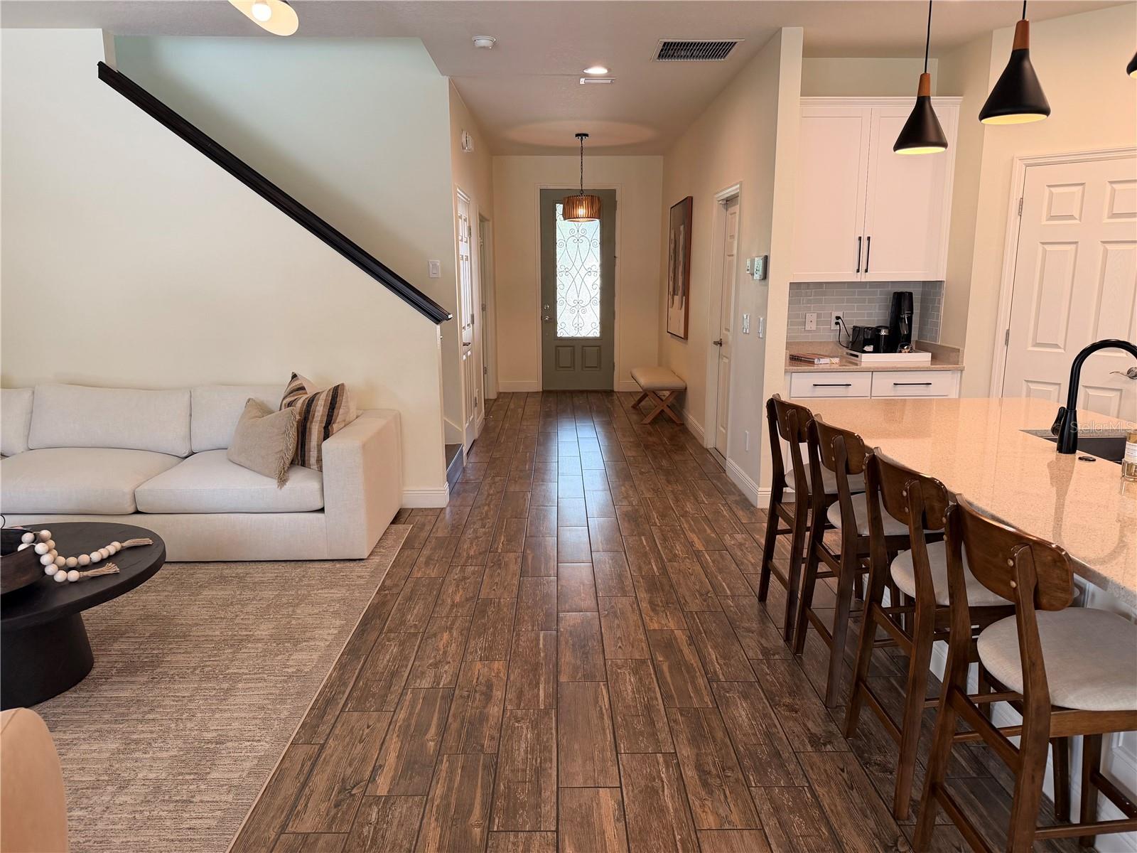 Image 11 of 55 For 12798 Munro Lane