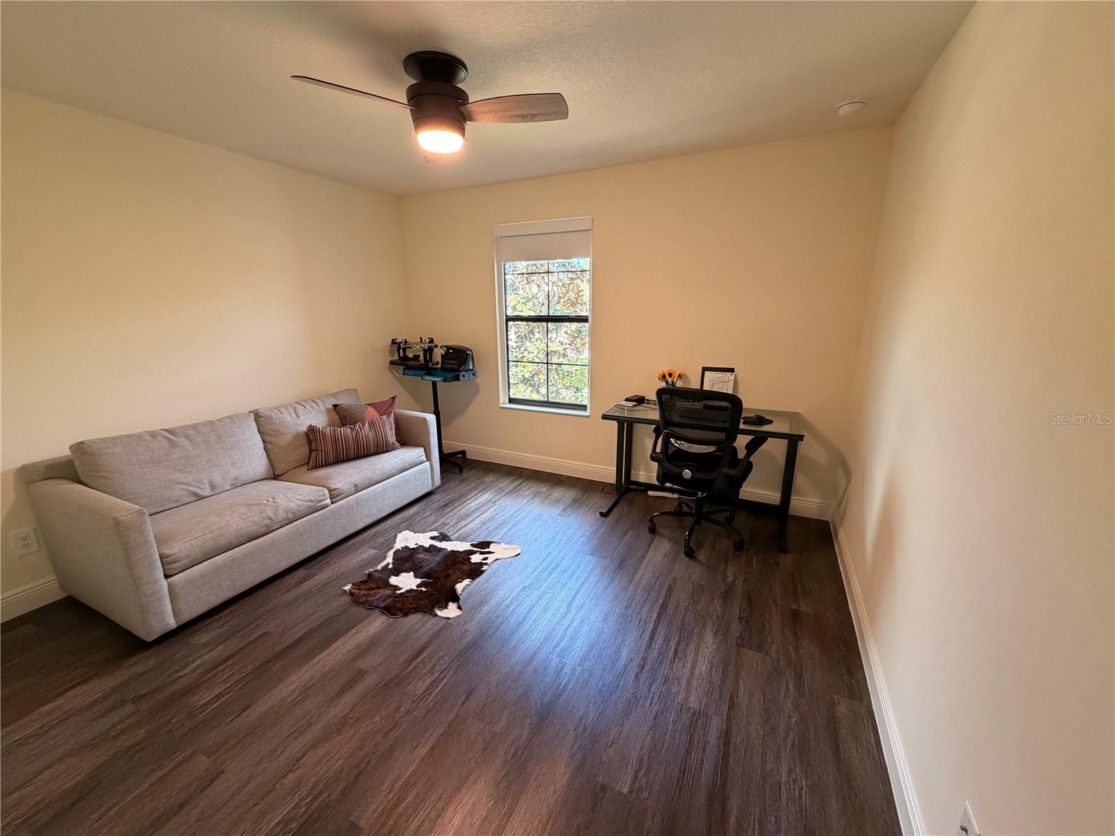 Image 46 of 55 For 12798 Munro Lane