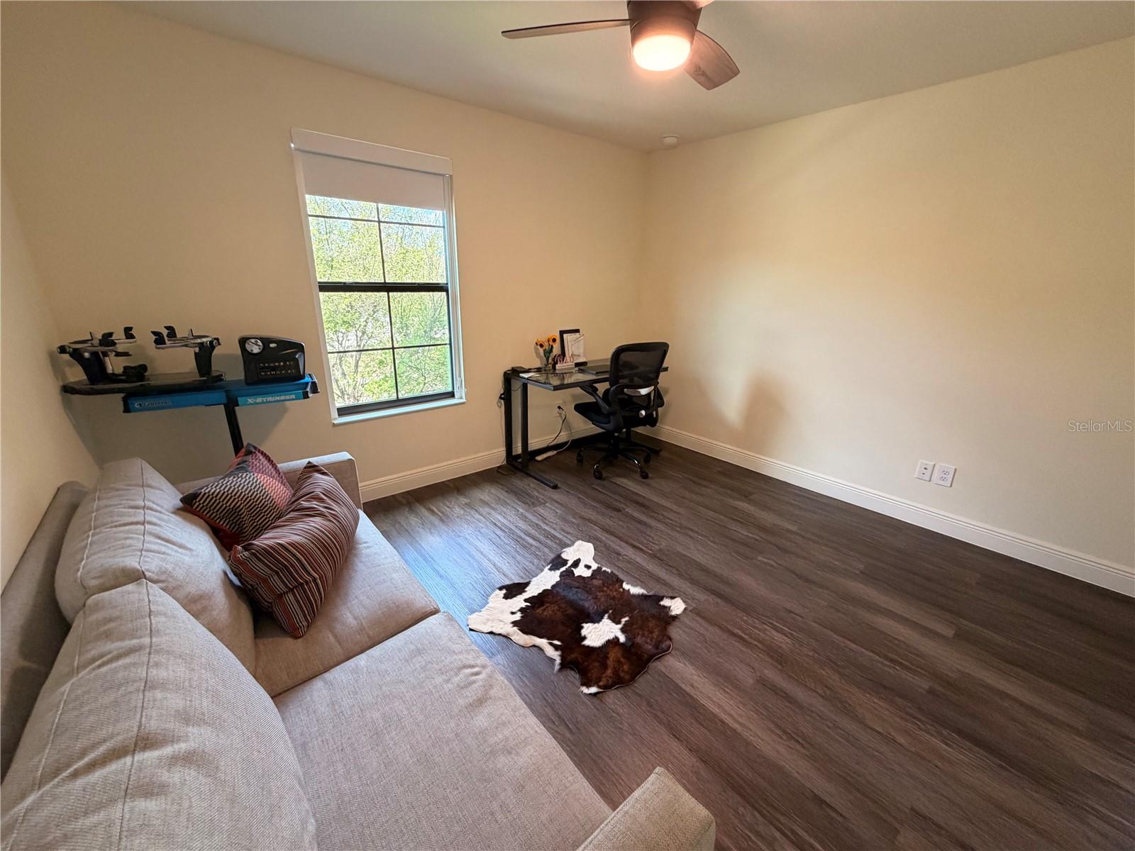 Image 47 of 55 For 12798 Munro Lane