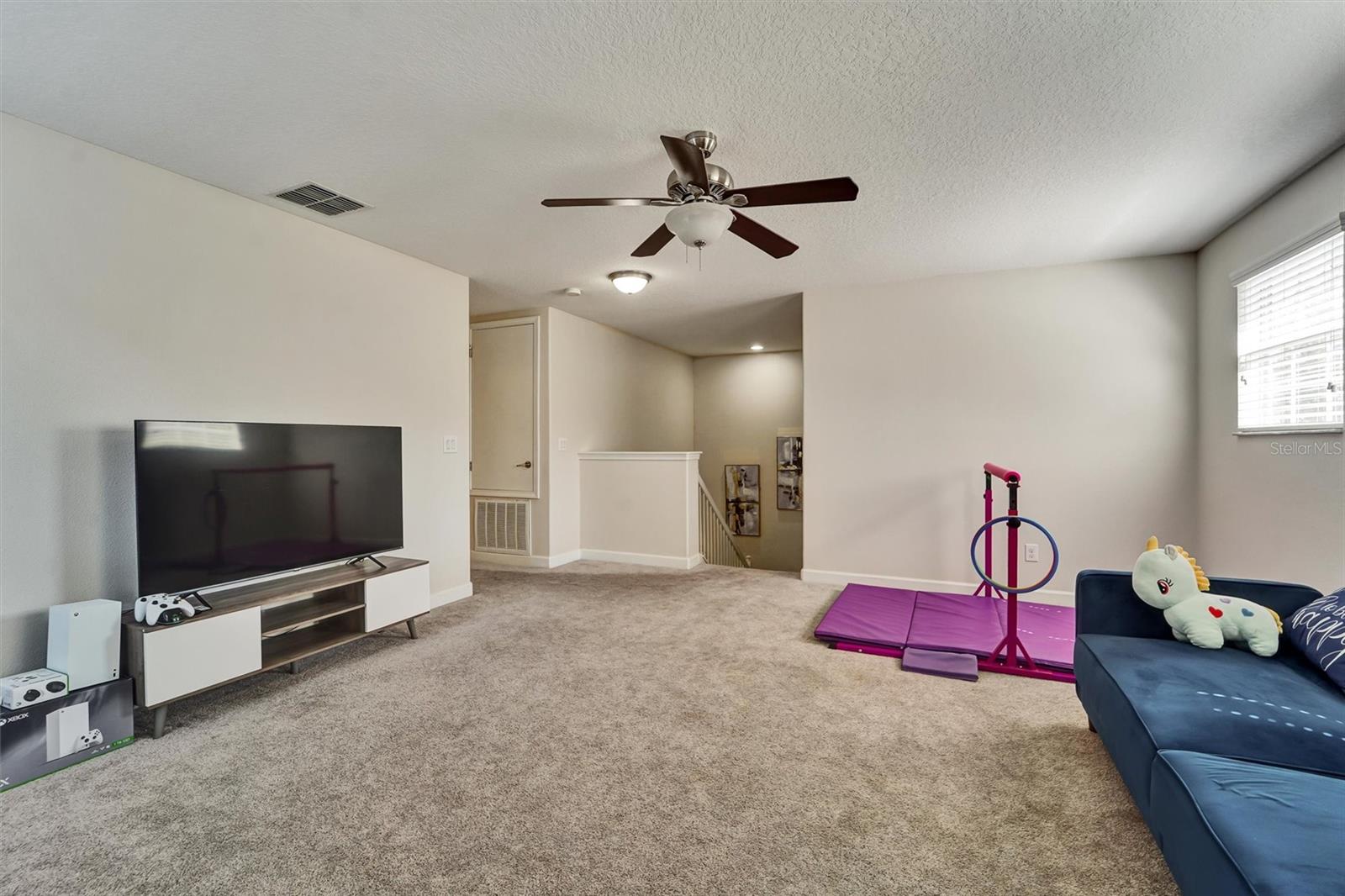 Image 16 of 33 For 20420 Autumn Fern Avenue