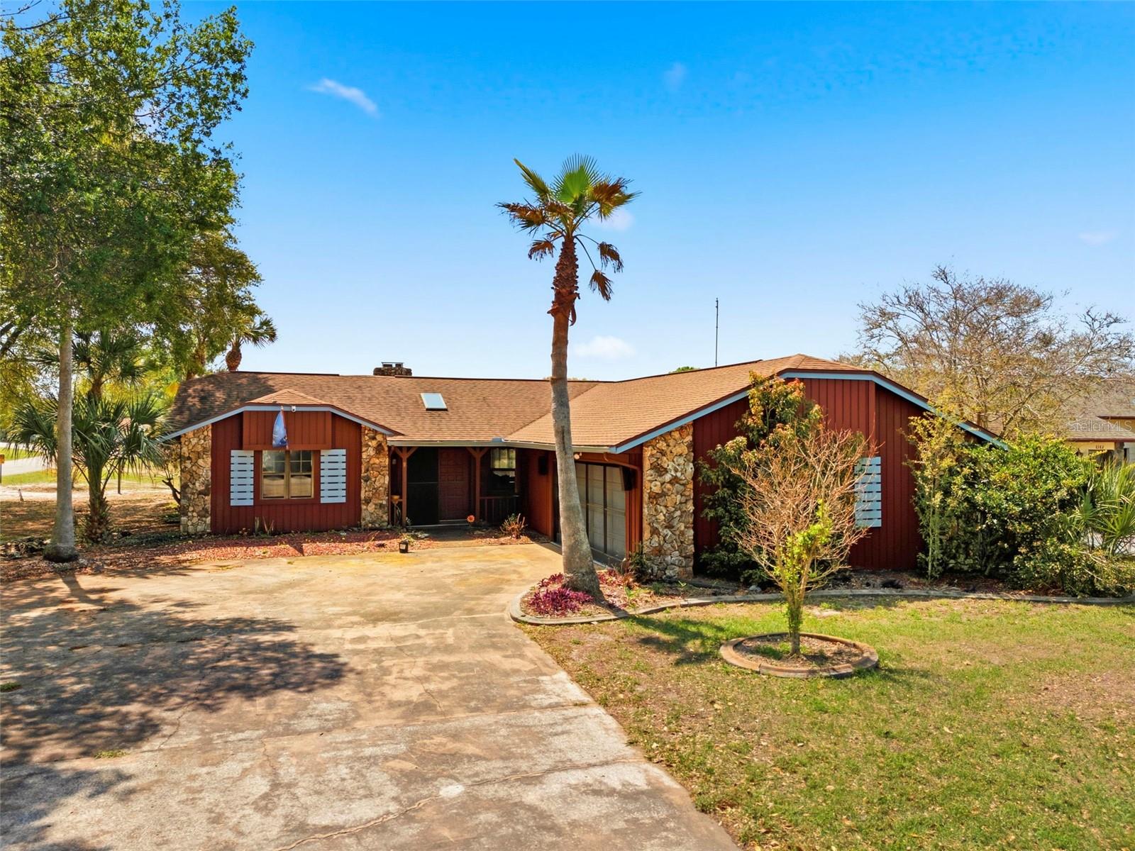 Details for 8390 Dunnellon Road, WEEKI WACHEE, FL 34613