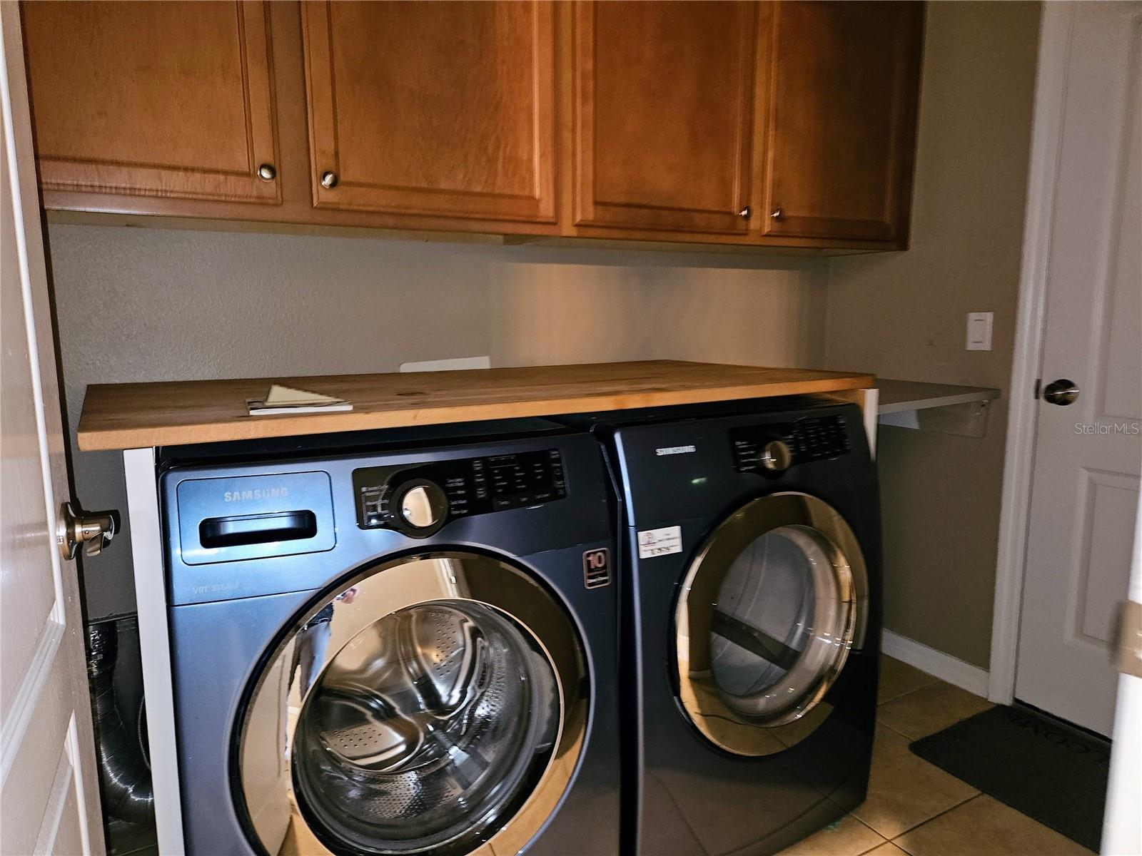 Image 31 of 60 For 12538 Cara Cara Loop