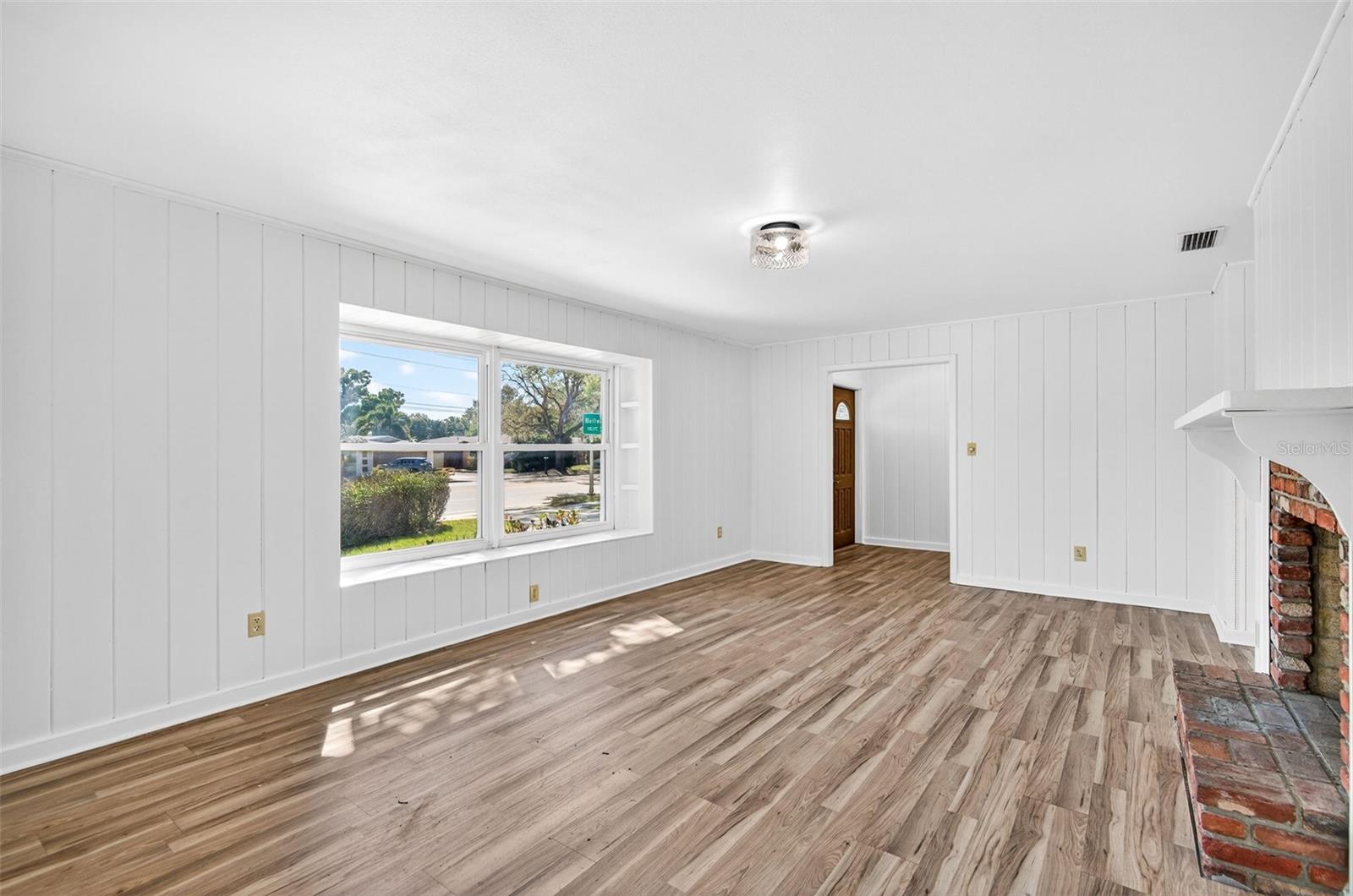 Image 10 of 60 For 1520 Keene Road