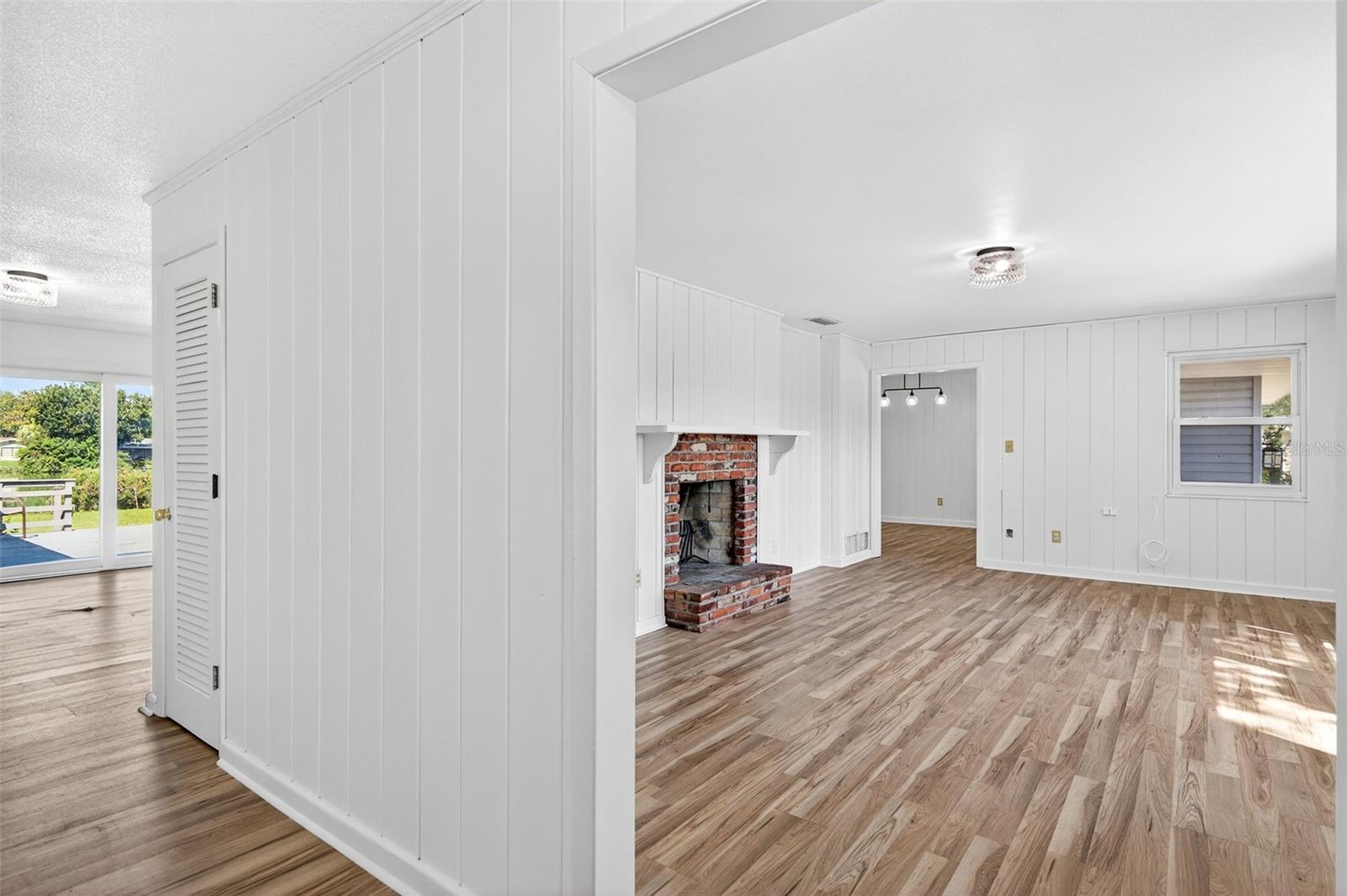 Image 16 of 60 For 1520 Keene Road