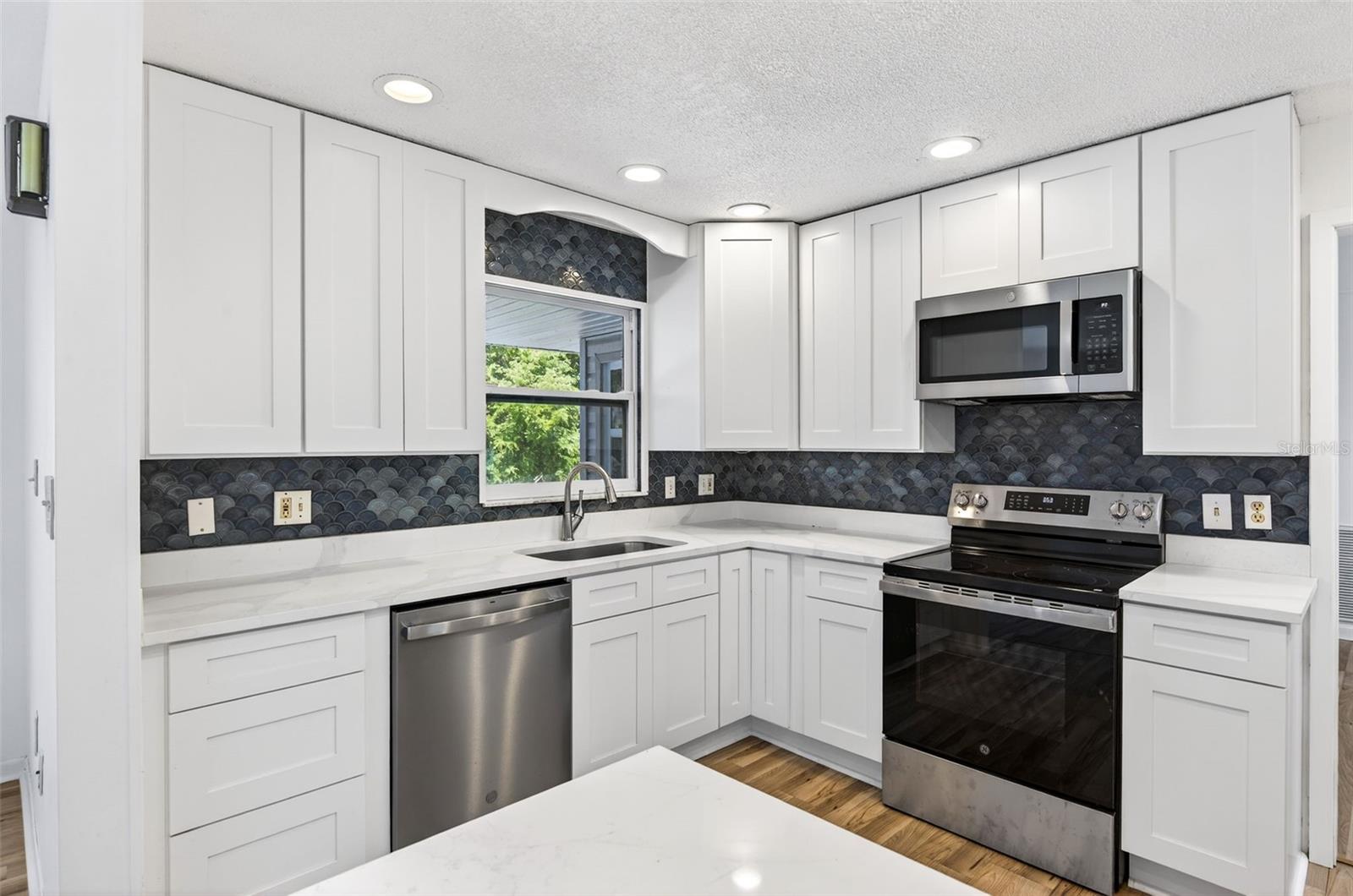 Image 19 of 60 For 1520 Keene Road