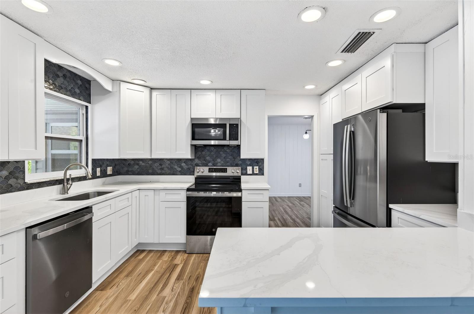 Image 20 of 60 For 1520 Keene Road