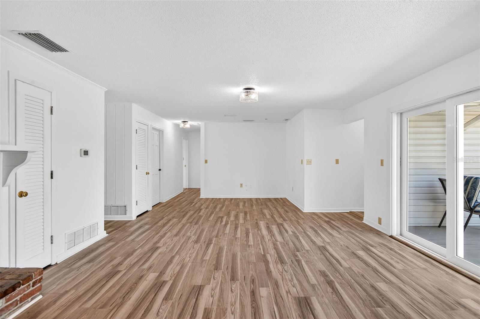 Image 24 of 60 For 1520 Keene Road