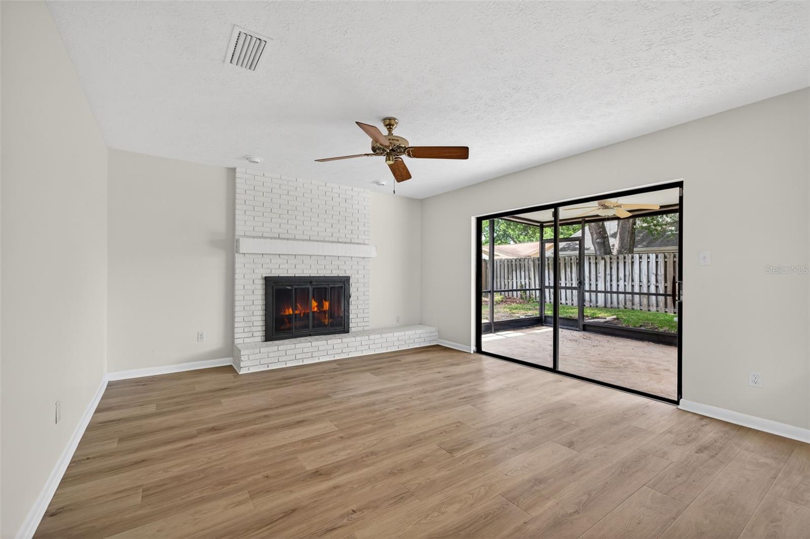 Image 17 of 30 For 15710 Pinto Place