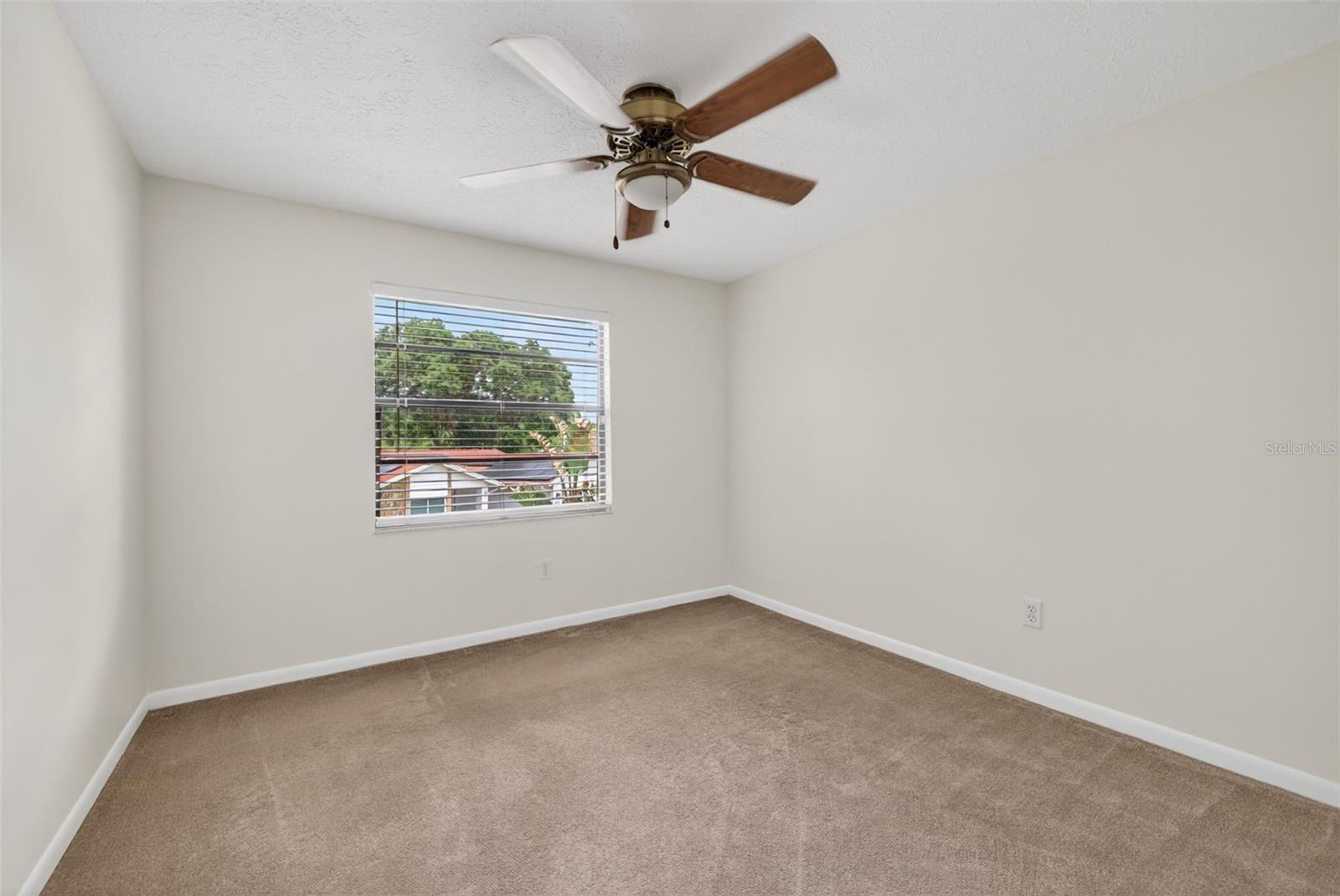 Image 22 of 30 For 15710 Pinto Place