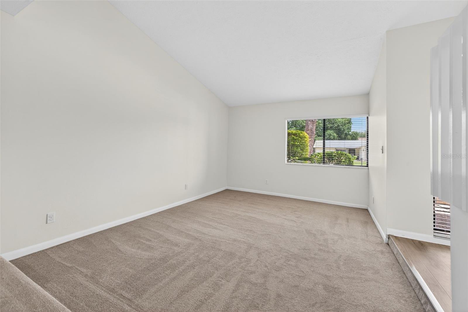 Image 6 of 30 For 15710 Pinto Place