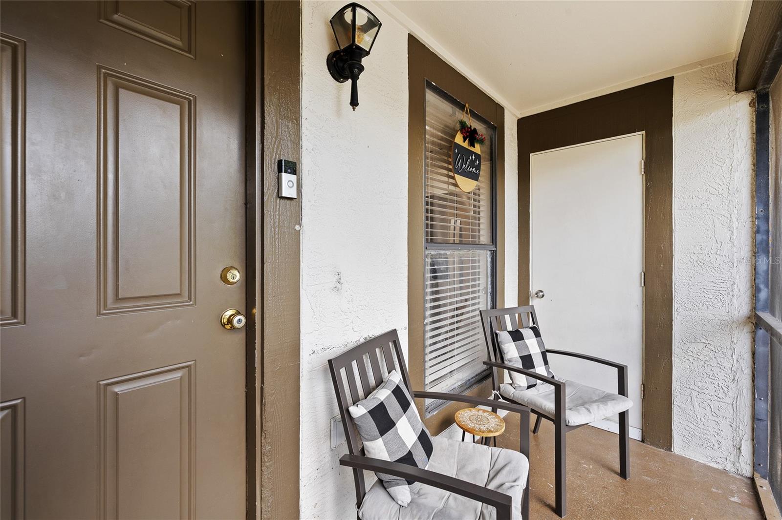 Image 5 of 30 For 2130 Bancroft Place E