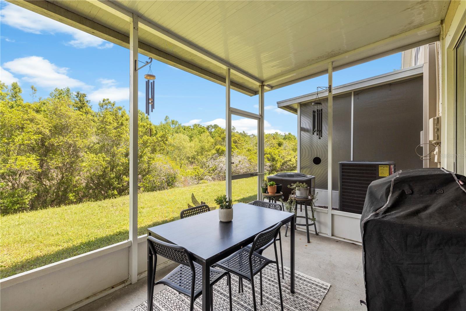 Image 16 of 57 For 26645 Castleview Way