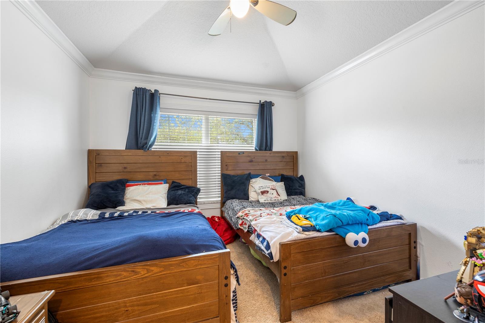 Image 29 of 57 For 26645 Castleview Way