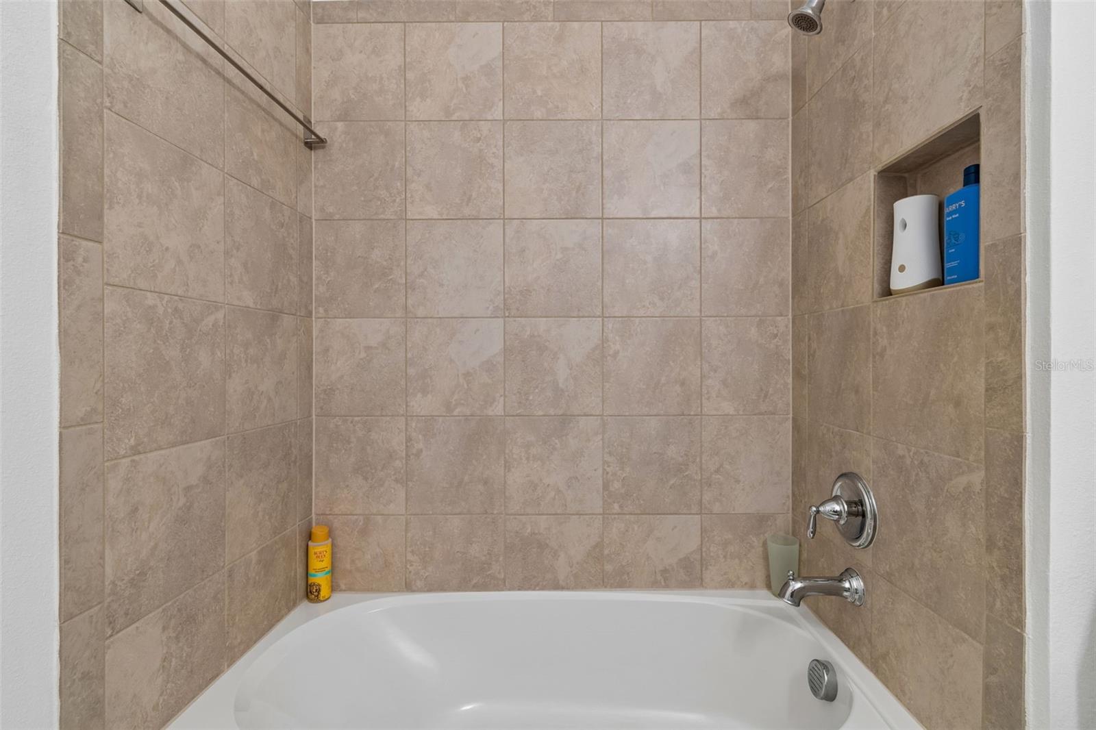 Image 10 of 47 For 15521 Stone House Drive