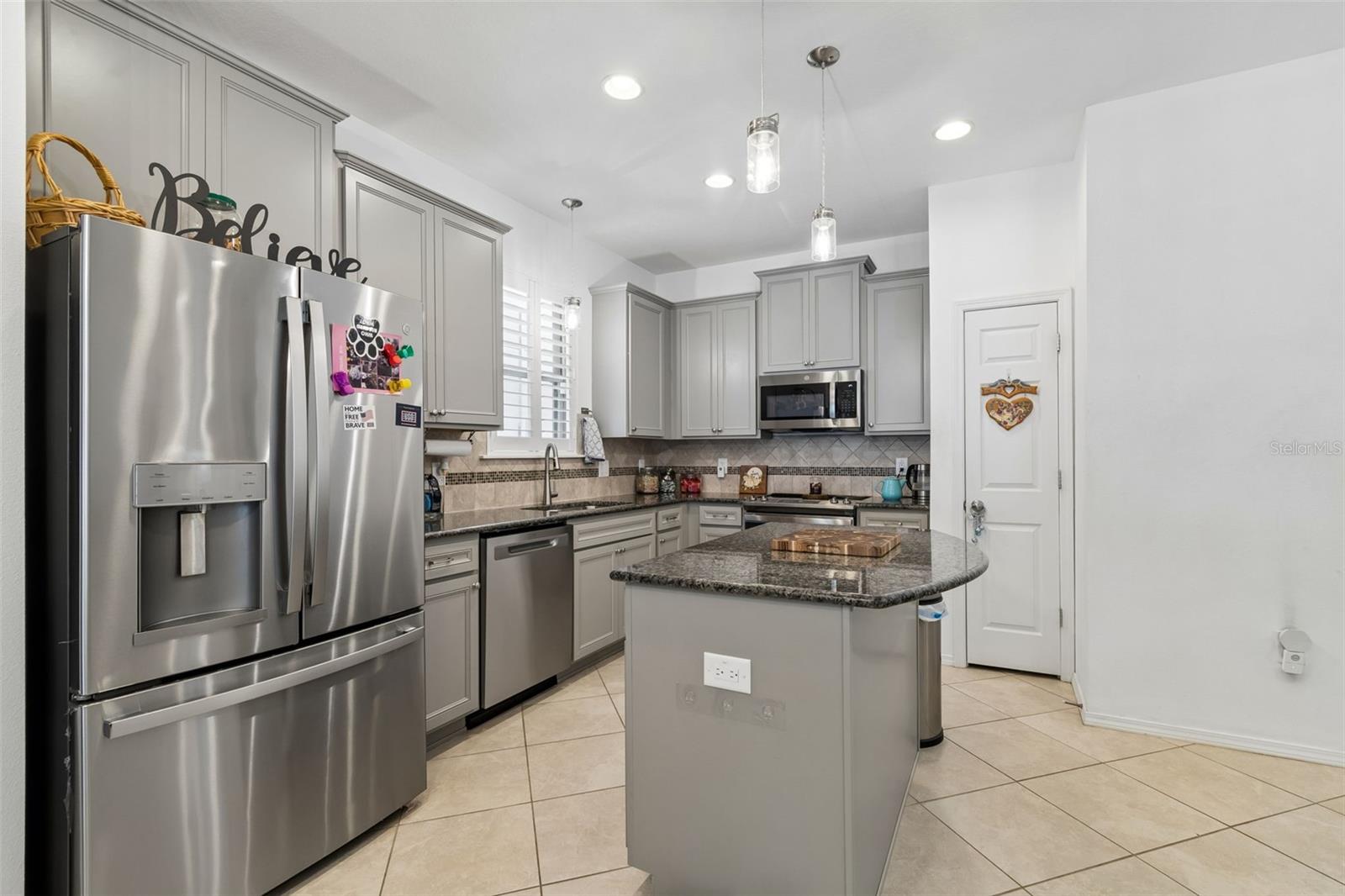 Image 18 of 47 For 15521 Stone House Drive
