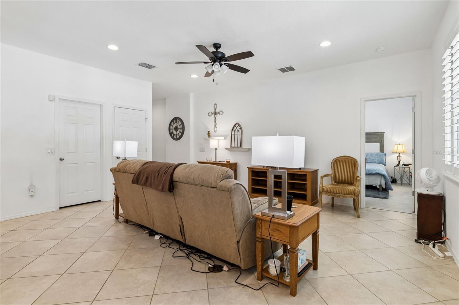 Image 21 of 47 For 15521 Stone House Drive