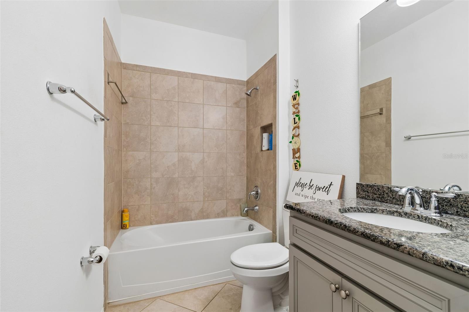 Image 9 of 47 For 15521 Stone House Drive