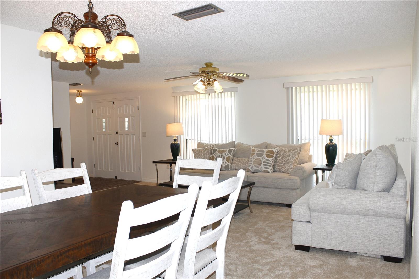 Listing photo id 9 for 3407 Honeymoon Lane