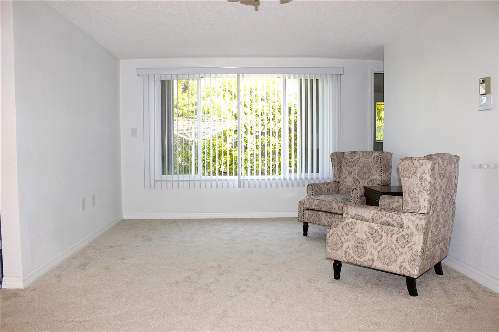 Listing photo id 10 for 3407 Honeymoon Lane