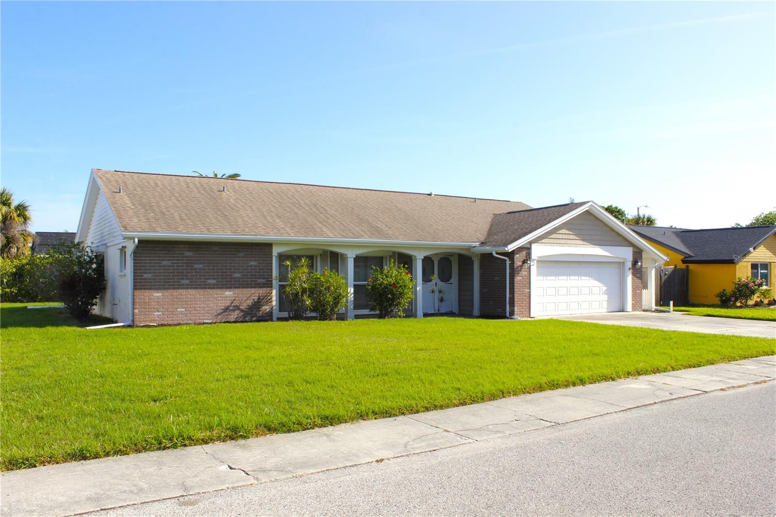 Listing photo id 0 for 3407 Honeymoon Lane