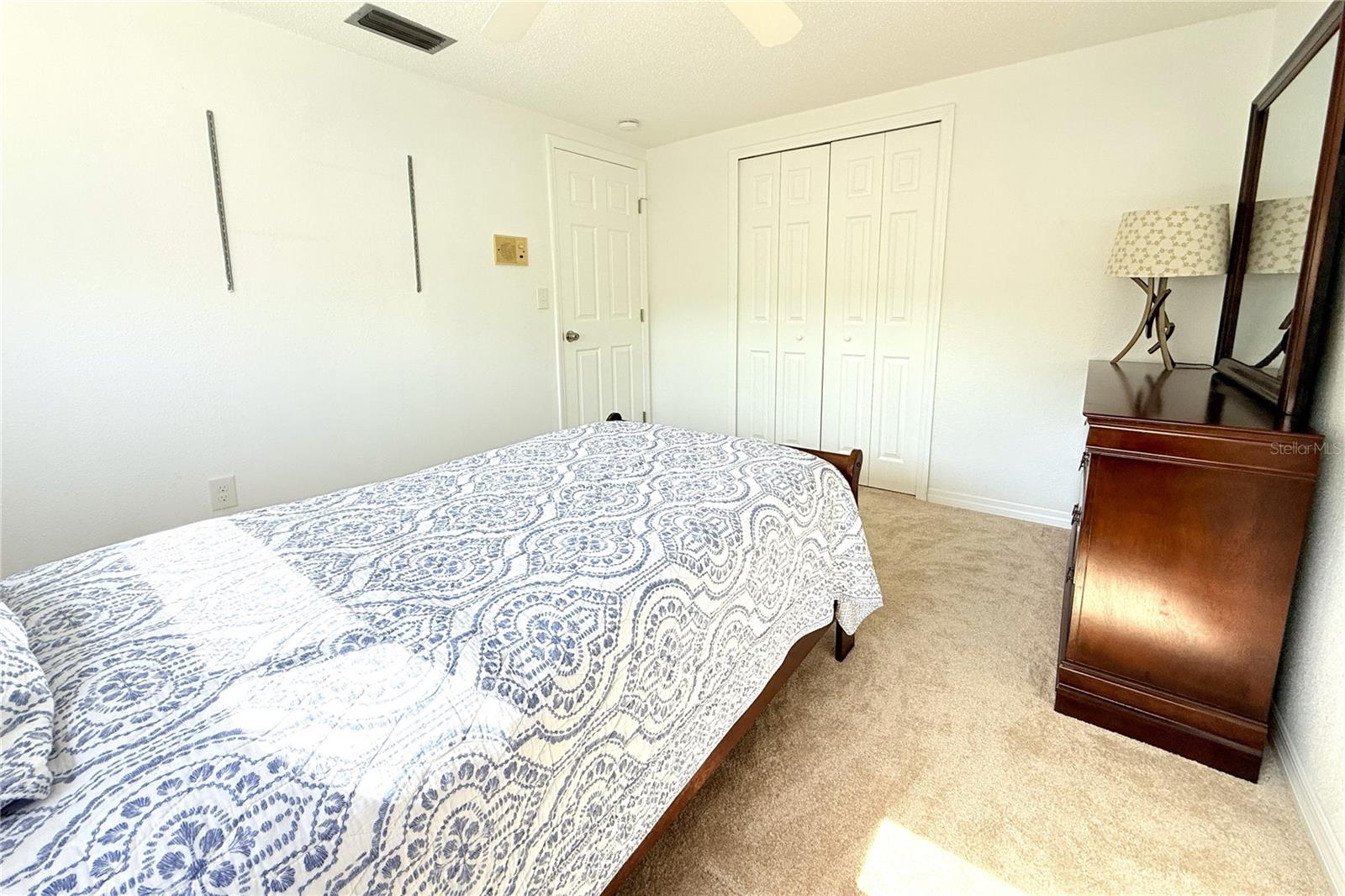 Listing photo id 24 for 3407 Honeymoon Lane