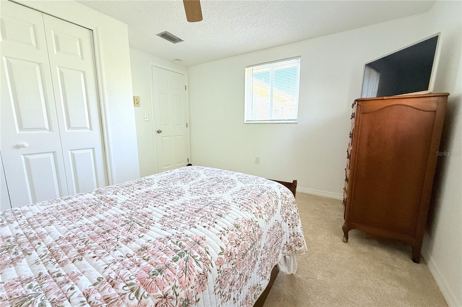 Listing photo id 25 for 3407 Honeymoon Lane