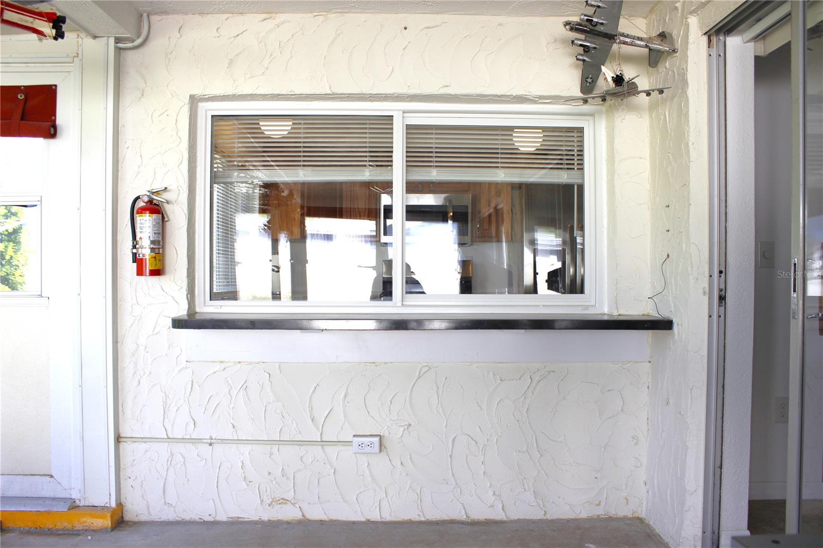 Listing photo id 42 for 3407 Honeymoon Lane