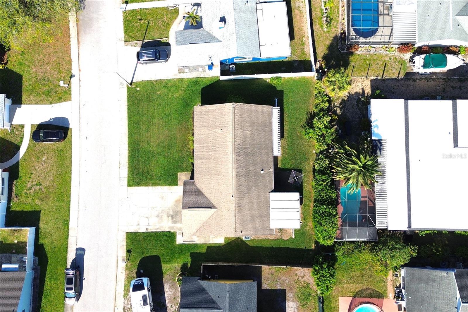 Listing photo id 50 for 3407 Honeymoon Lane