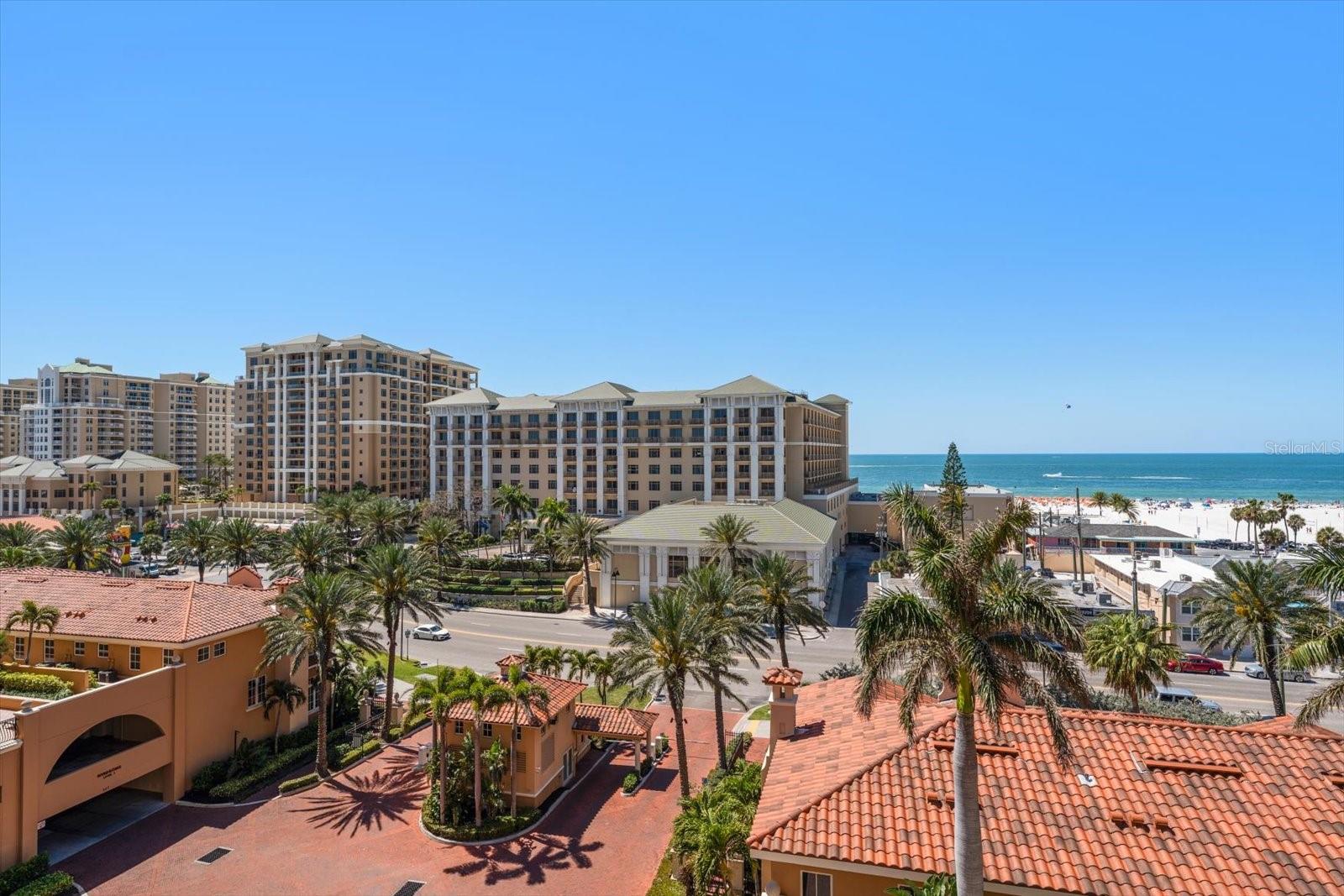 Image 3 of 48 For 521 Mandalay Avenue 701