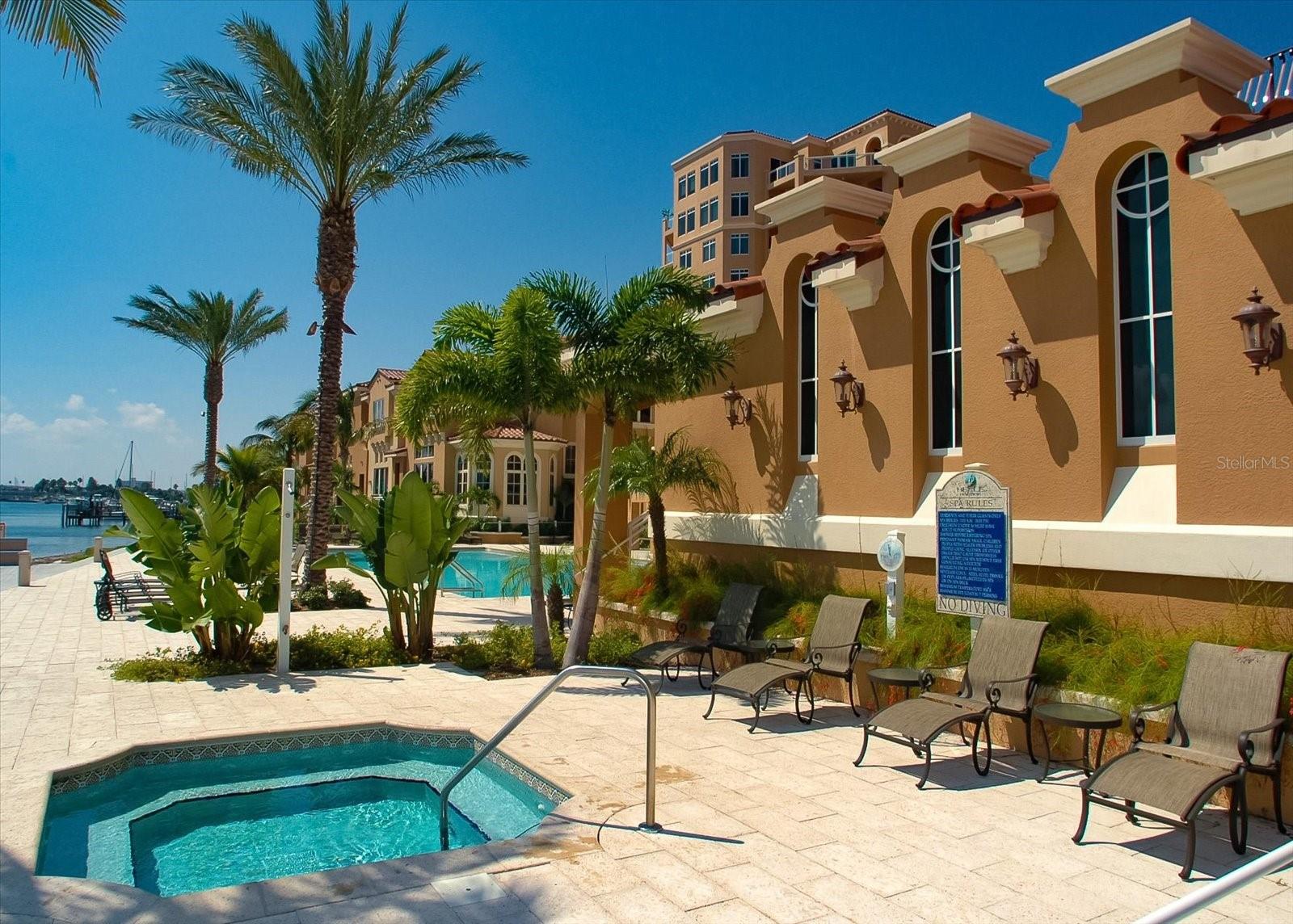 Image 46 of 48 For 521 Mandalay Avenue 701