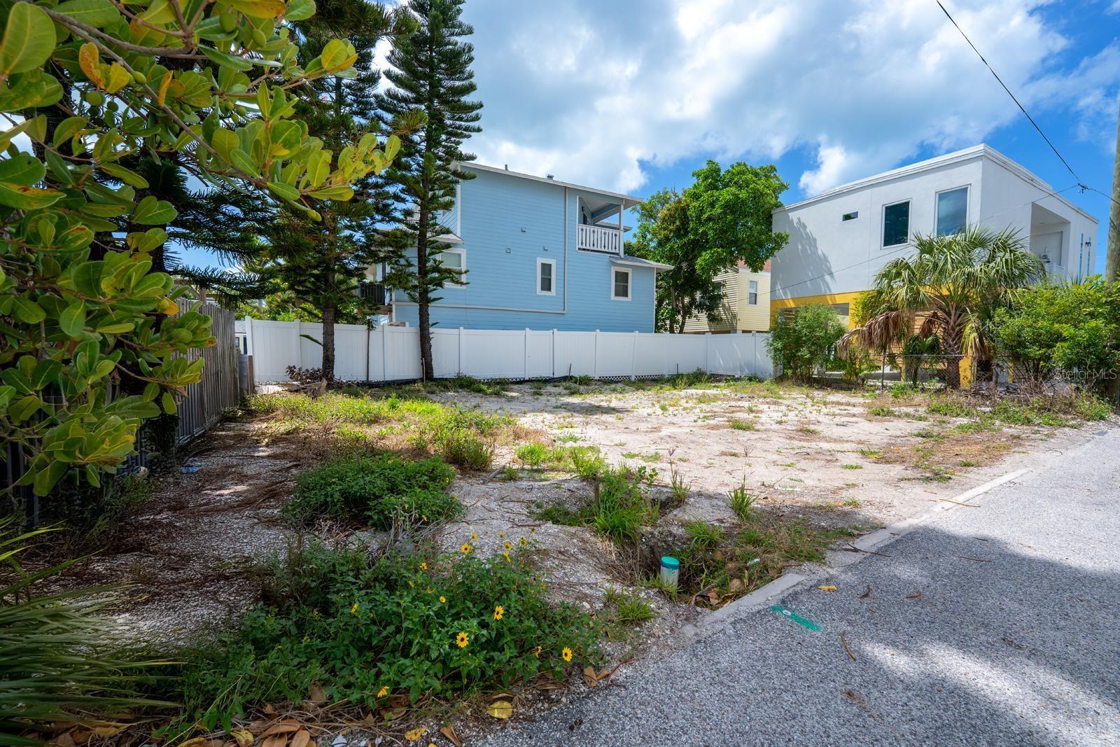 Image 9 of 10 For 119 95th Avenue