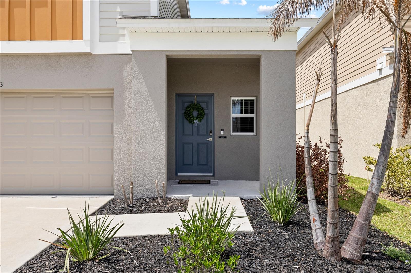 Image 4 of 45 For 12943 Camarillo Place